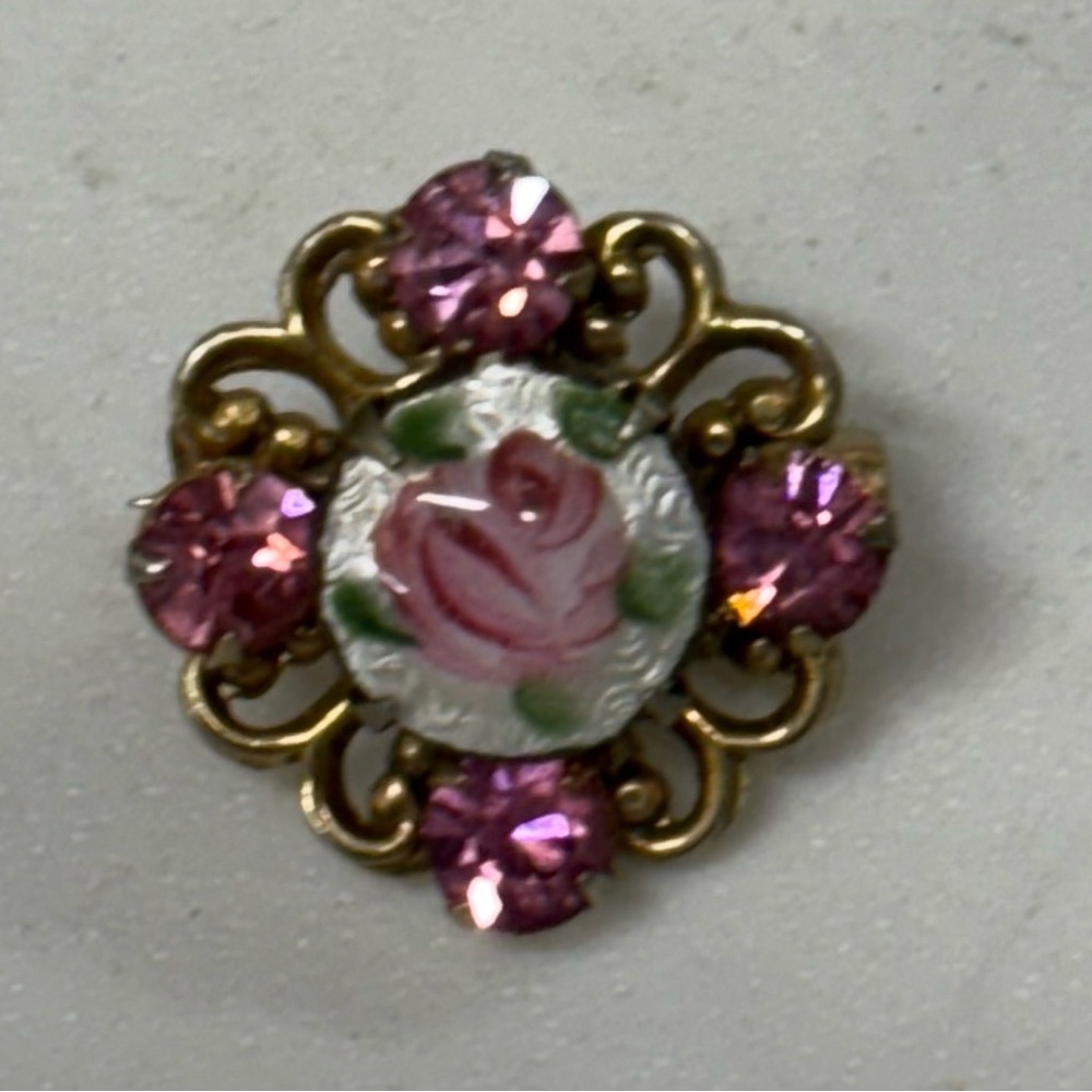 Vintage Elegant Pink Floral Brooch